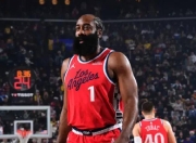 雷速体育-关于哈登在切尔西比赛中赛事规则更新，关键助攻引发热议！的信息