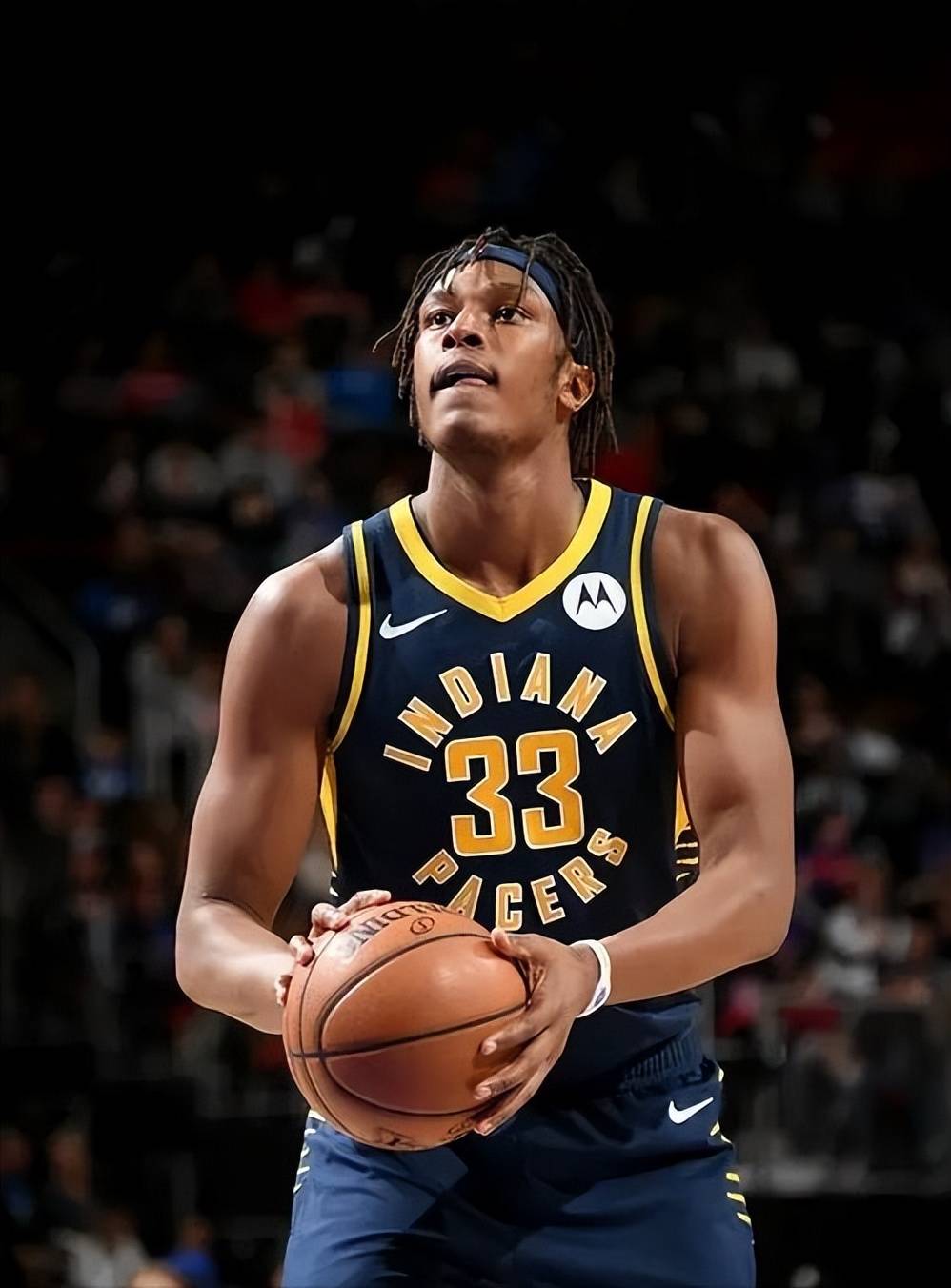 今晨密尔沃基雄鹿调整名单以备NBA季后赛;更衣室发声环节打磨;质疑声仍在;资深球员宣示担当的简单介绍 今晨密尔沃基雄鹿调整名单以备NBA季后赛;更衣室发声环节打磨;质疑声仍在;资深球员宣示担当的简单介绍