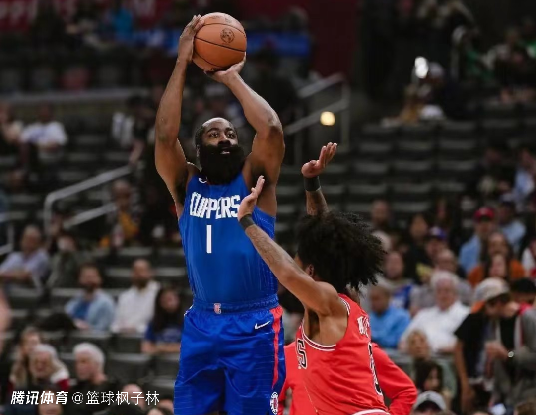哈登回归赛场,逆转首场状态亮眼,公牛观众沸腾!的简单介绍 哈登回归赛场,逆转首场状态亮眼,公牛观众沸腾!的简单介绍